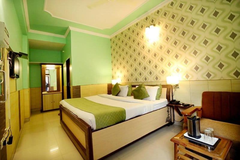 Hotel Golden Heritage Deluxe Jaipur Buitenkant foto