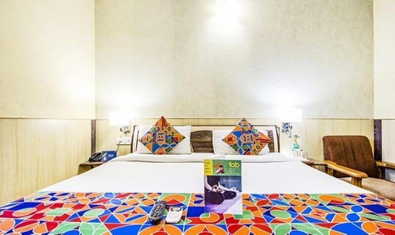 Hotel Golden Heritage Deluxe Jaipur Buitenkant foto