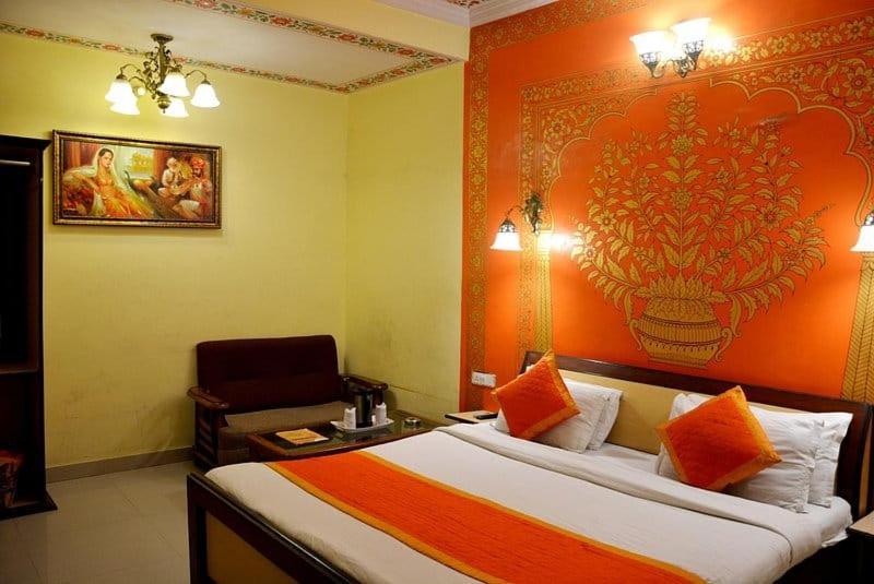 Hotel Golden Heritage Deluxe Jaipur Buitenkant foto